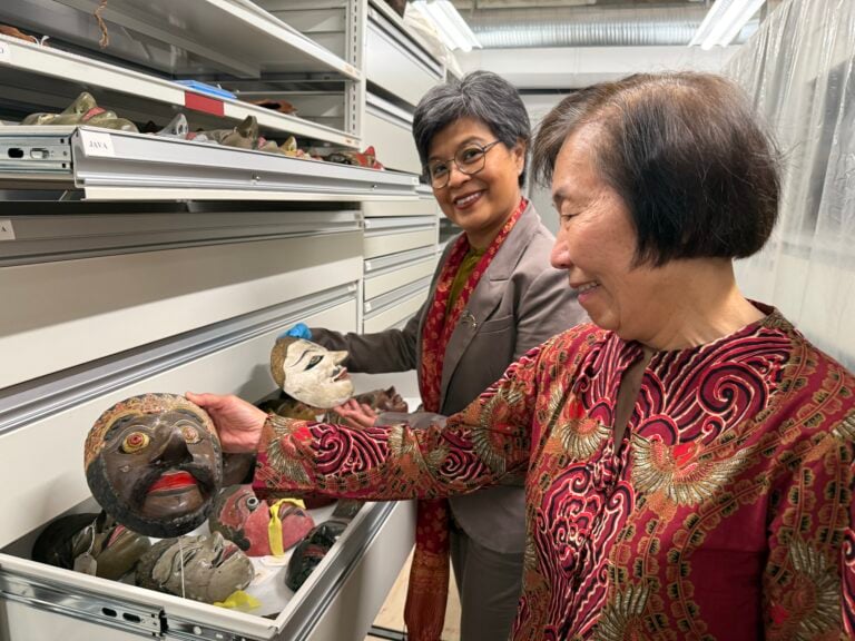 Ratna Wynne and Cindy Halim explore Indonesian masks in Glenbow’s collection.
